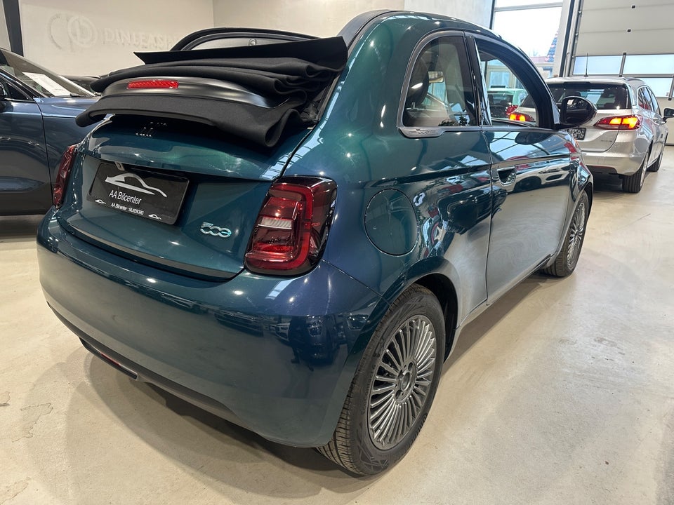 Fiat 500e 42 Icon Cabrio 2d