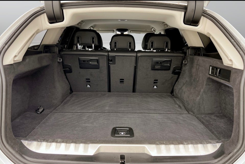 BMW 330e 2,0 Touring Sport Line aut. 5d