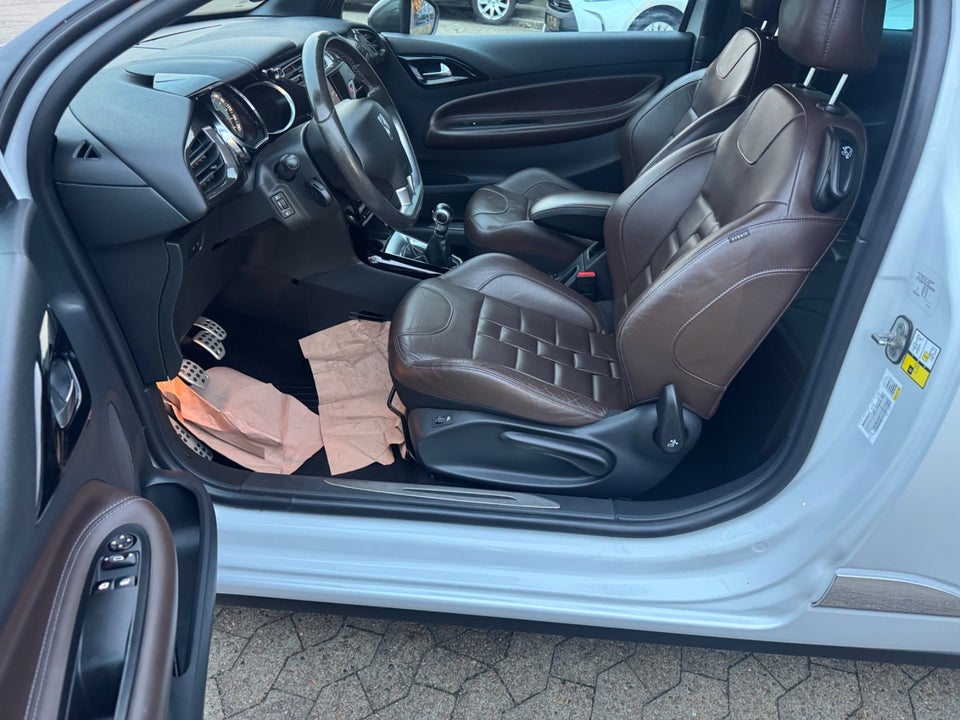 DS DS 3 1,6 BlueHDi 100 Sport 3d