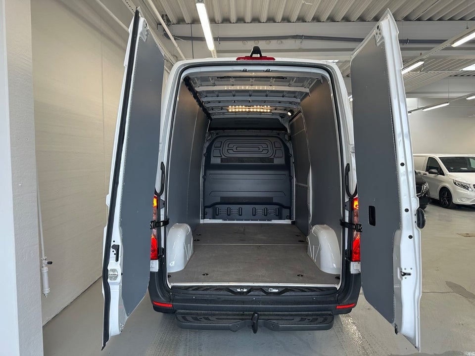 Mercedes Sprinter 315 2,0 CDi A2 Kassevogn aut. FWD