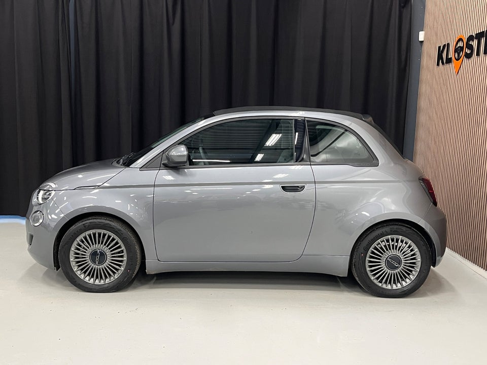 Fiat 500e 42 Icon Cabrio 2d
