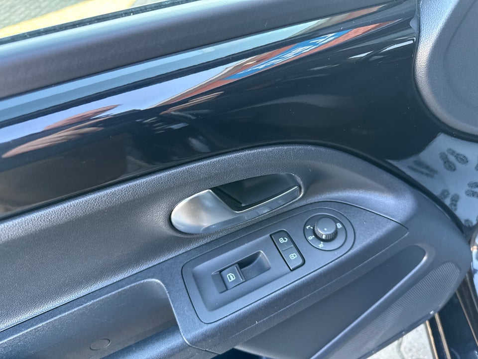 VW Up! 1,0 75 High Up! BMT 5d