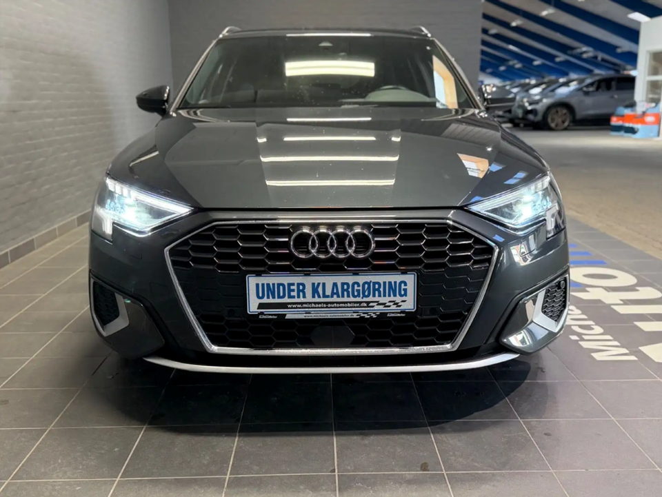 Audi A3 40 TFSi e Advanced Sportback S-tr. 5d