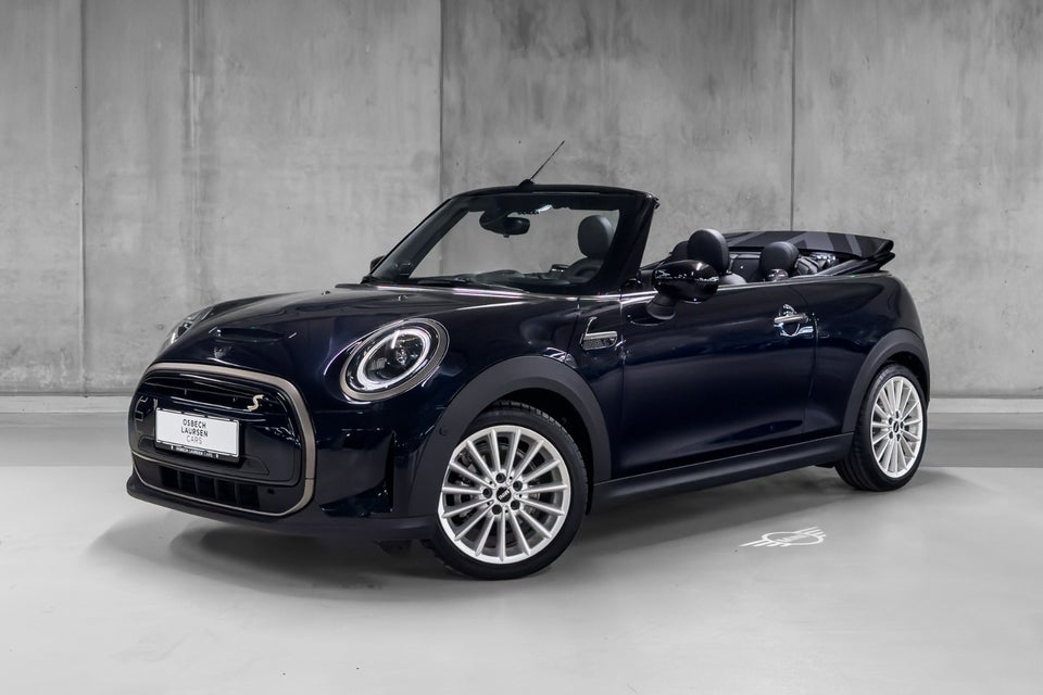 MINI Cooper SE Cabriolet 2d