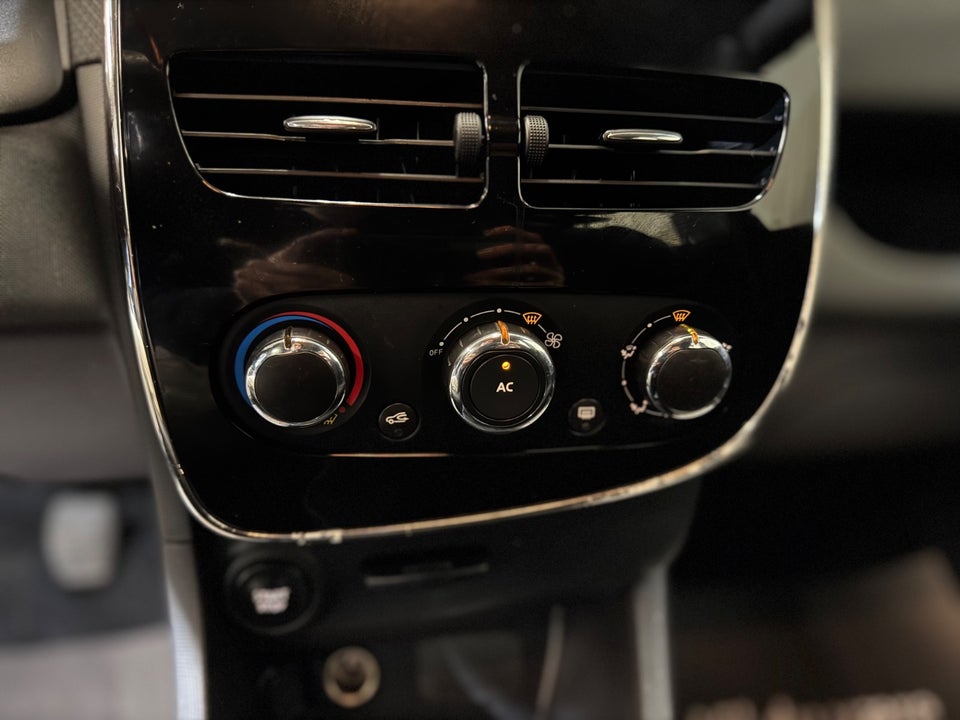 Renault Clio IV 1,5 dCi 75 Authentique 5d