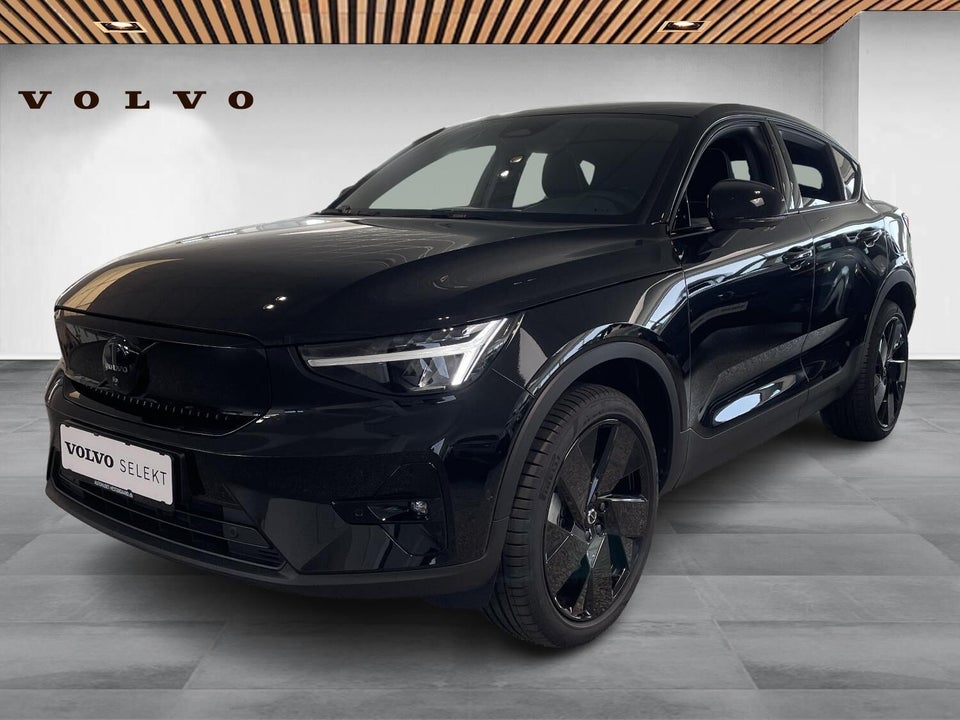 Volvo EC40 Extended Range Black Edition 5d