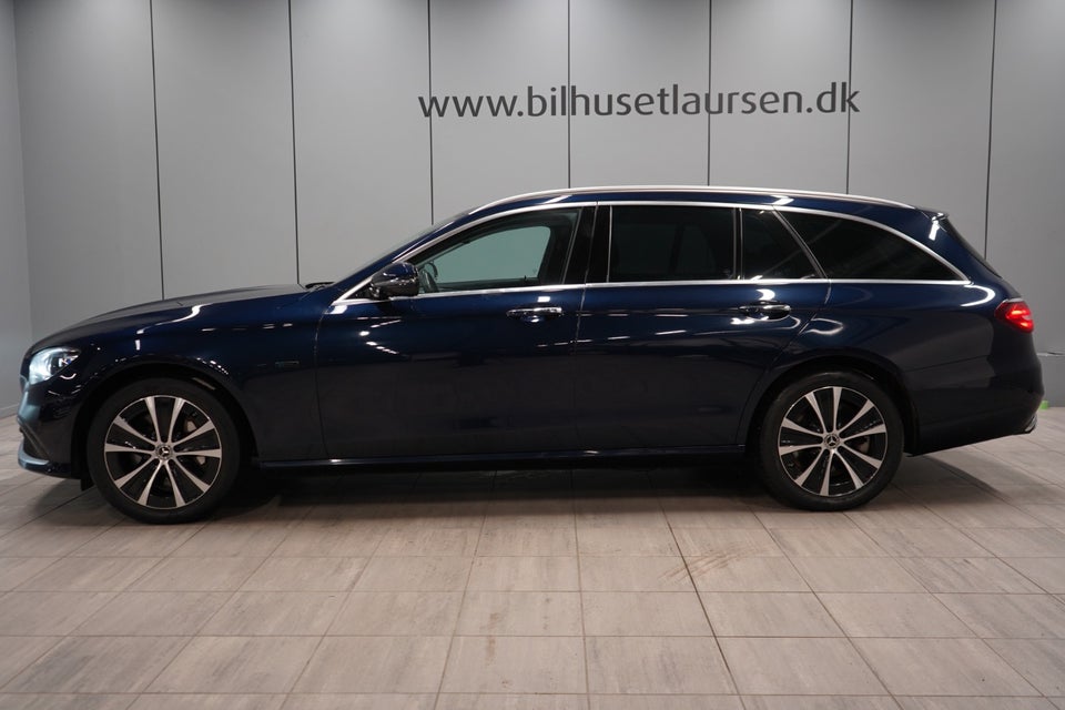 Mercedes E300 de 2,0 Avantgarde stc. aut. 5d