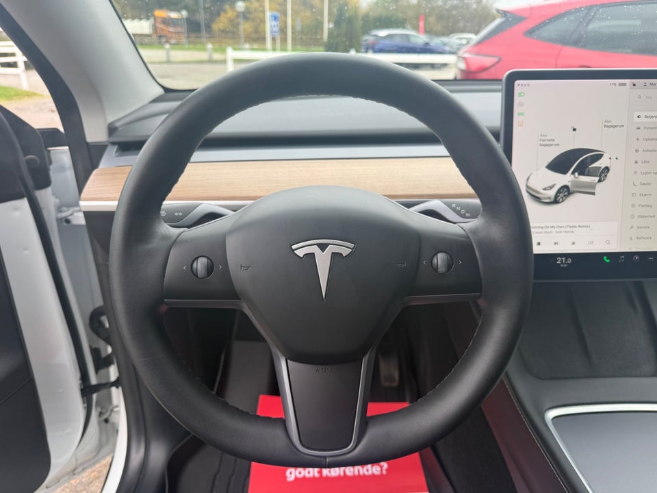Tesla Model Y Long Range AWD 5d