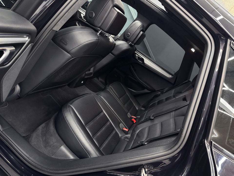 Porsche Macan Turbo 3,6 PDK 5d