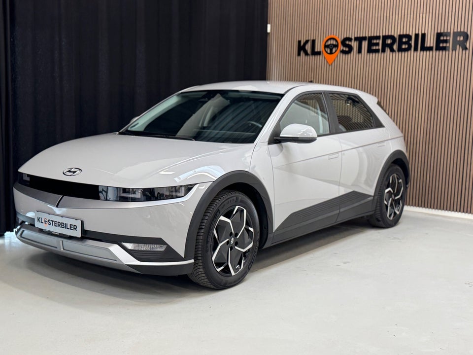 Hyundai Ioniq 5 77 Essential AWD 5d