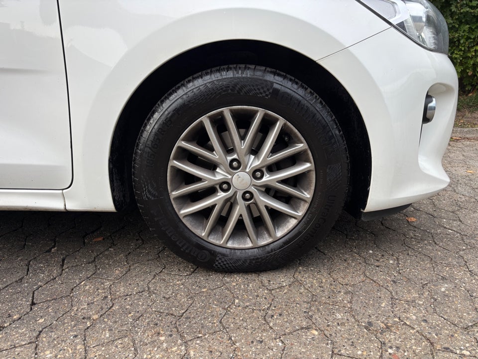 Kia Rio 1,0 T-GDi Attraction 5d