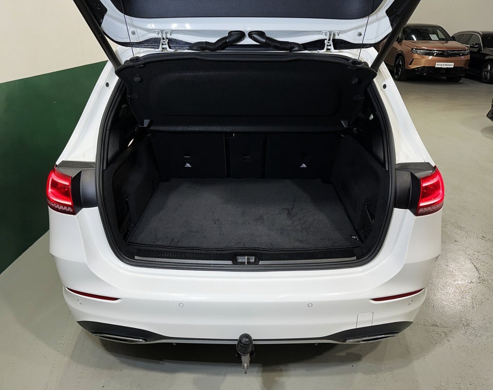 Mercedes B220 2,0 AMG Line aut. 4Matic 5d