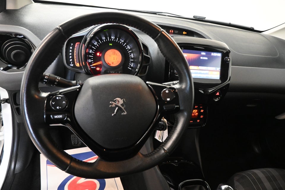 Peugeot 108 1,0 e-VTi 72 Allure+ 5d