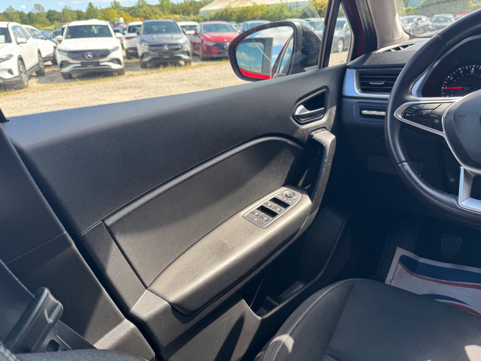 Renault Captur 1,0 TCe 100 Intens 5d