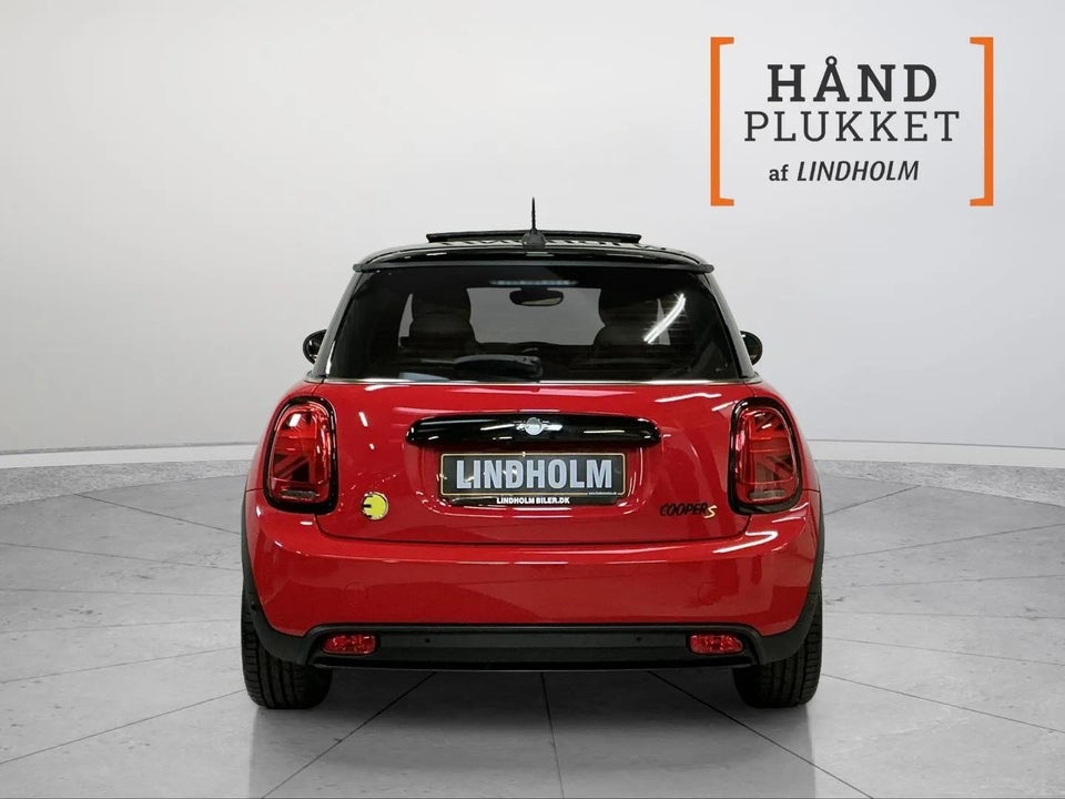 MINI Cooper SE Camden Edition 3d