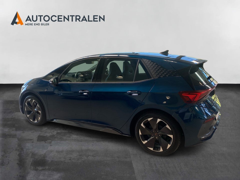 Cupra Born 77 e-Boost Dinamica Pack High 5d