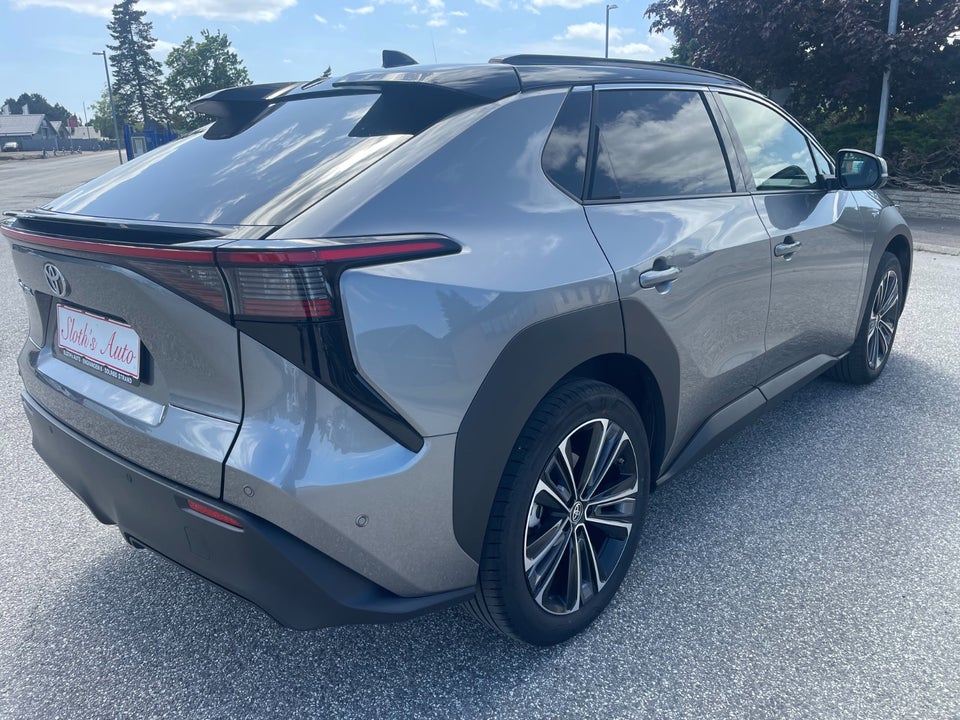 Toyota bZ4X Executive Premium 5d