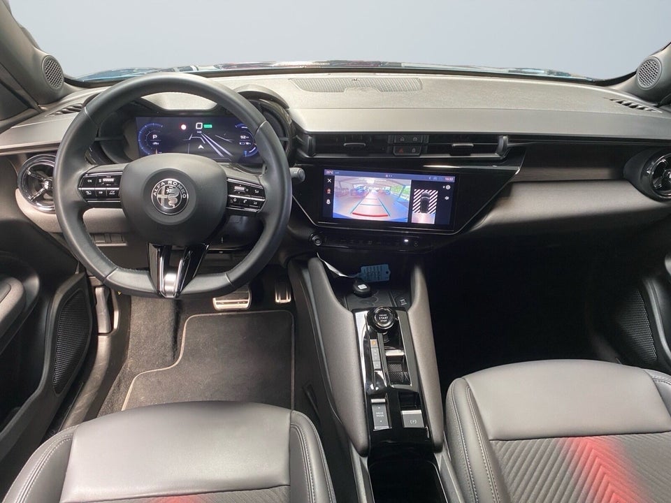 Alfa Romeo Junior Elettrica Speciale 5d