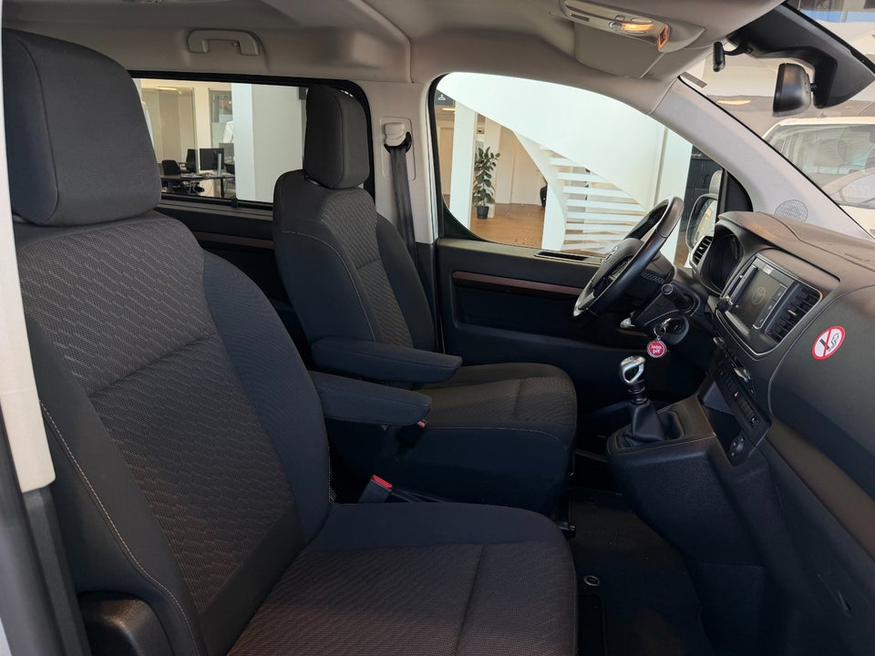Toyota ProAce Verso 2,0 D 150 Long Family 4d