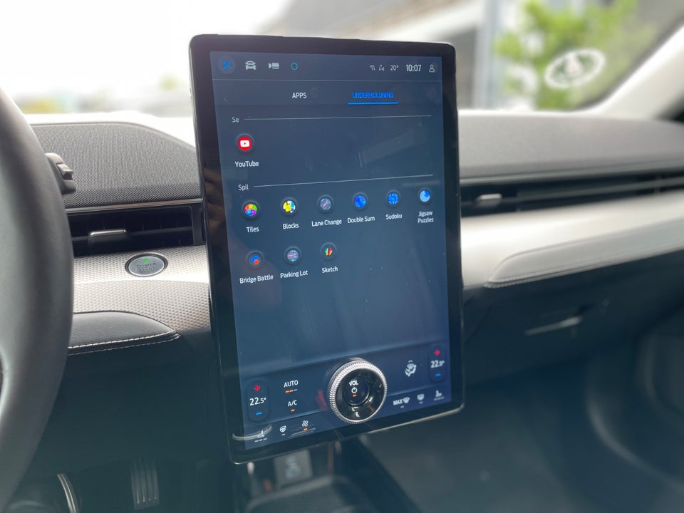 Ford Mustang Mach-E 98 Extended Range 5d