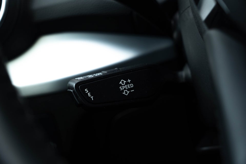 Audi Q2 35 TFSi Sport S-tr. 5d