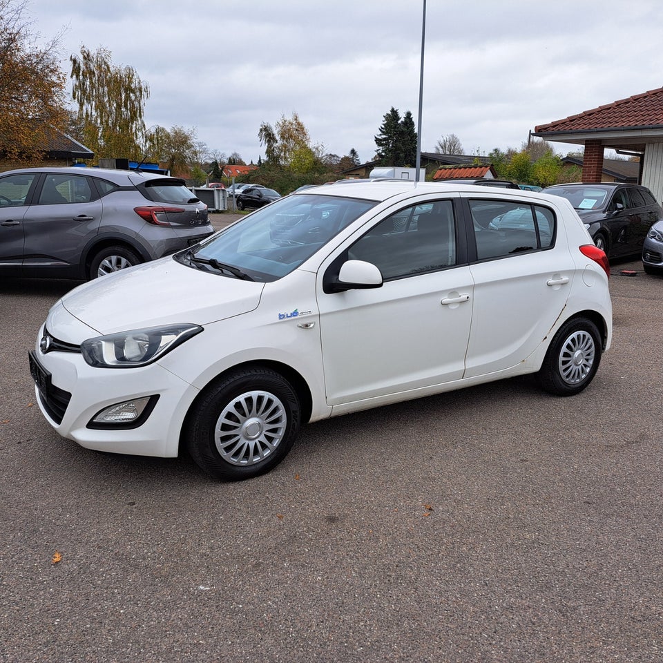 Hyundai i20 1,1 CRDi 75 Classic Eco 5d