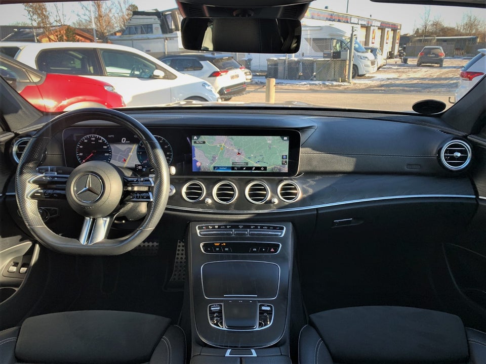 Mercedes E300 e 2,0 AMG Line aut. 4d