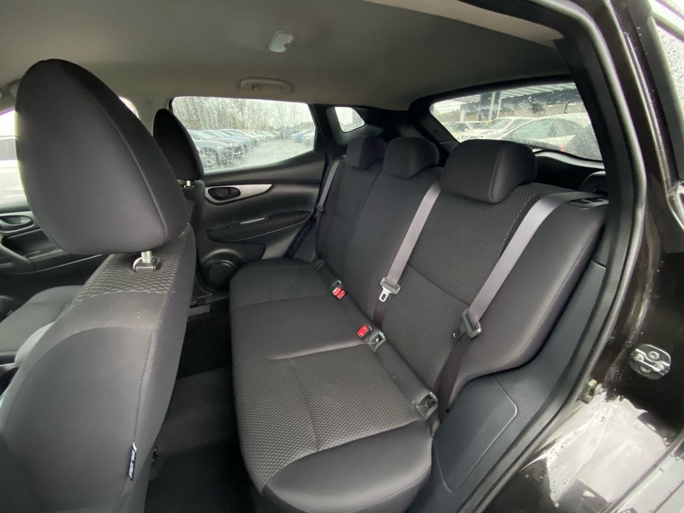 Nissan Qashqai 1,2 Dig-T 115 Visia 5d