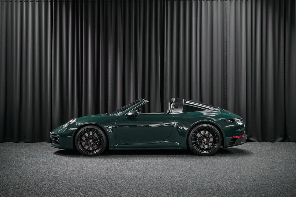 Porsche 911 Targa 4 GTS 3,0 PDK 2d