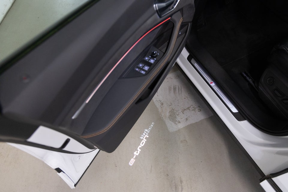 Audi e-tron 55 Black Edition S-line quattro 5d