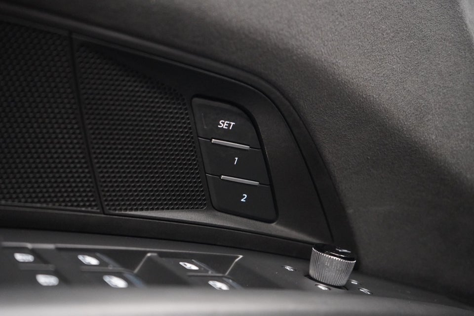 Audi RS e-tron GT quattro 4d