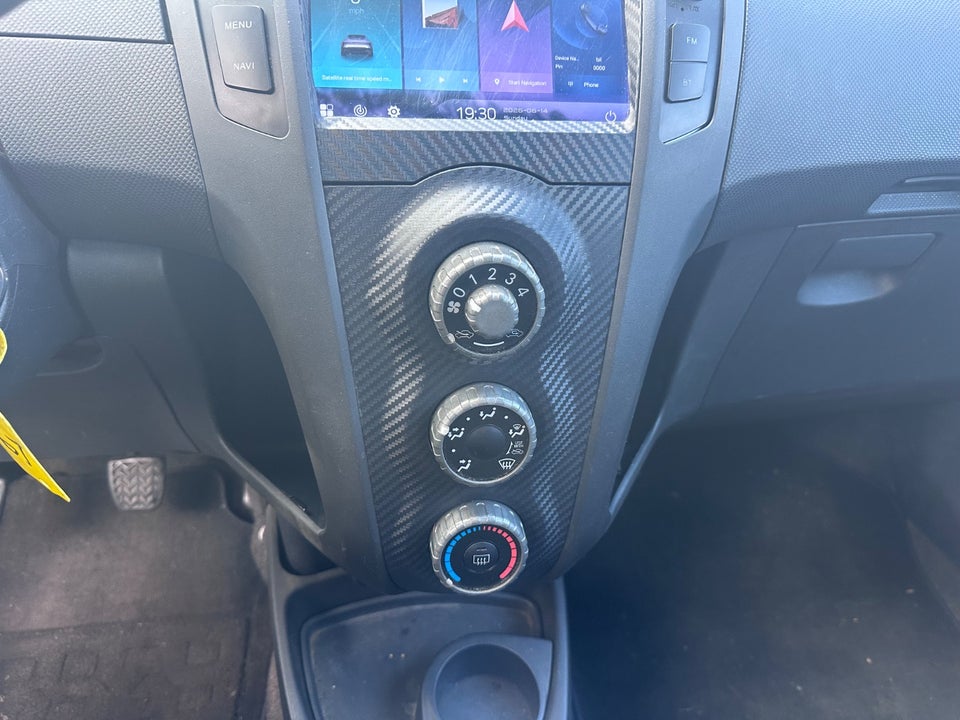 Toyota Yaris 1,4 D-4D Luna 5d