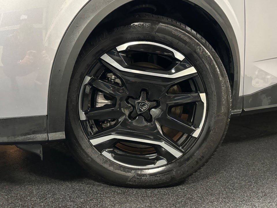 Peugeot e-5008 77 Allure Pack 7prs 5d
