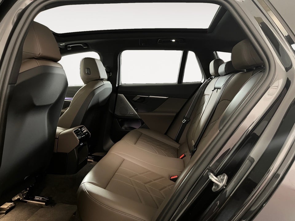 BMW i5 eDrive40 Touring M-Sport Pro 5d