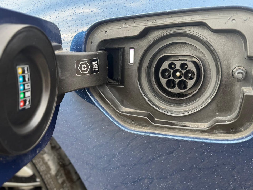 BMW 330e 2,0 Sport Line aut. 4d