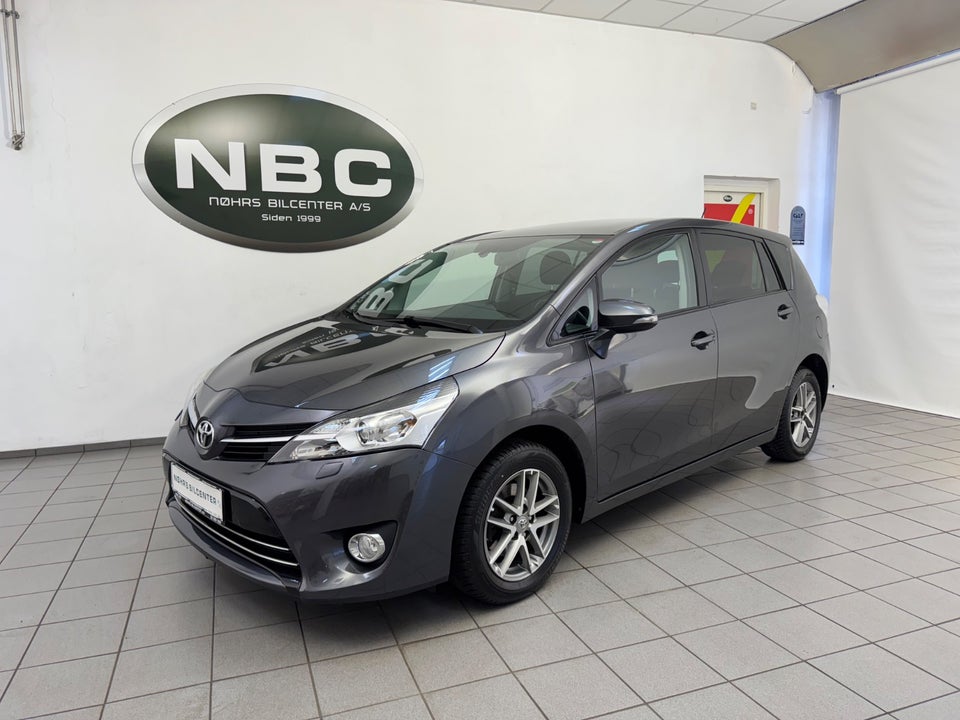 Toyota Verso 1,8 VVT-i T2 Skyview 7prs 5d