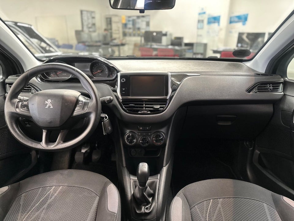 Peugeot 208 1,2 VTi Active 5d