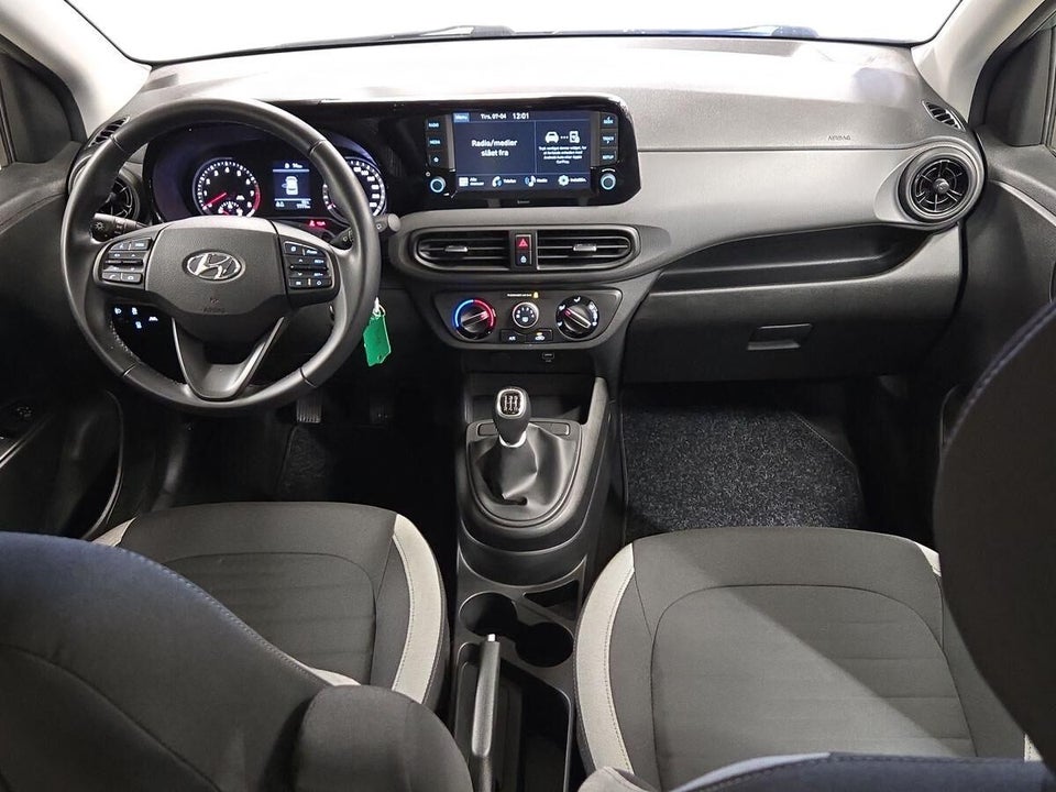 Hyundai i10 1,0 MPi Essential 5d