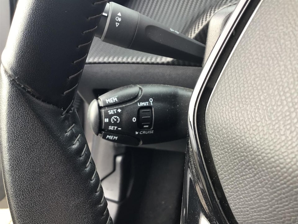 Peugeot 208 1,2 PureTech 75 Active Pack 5d