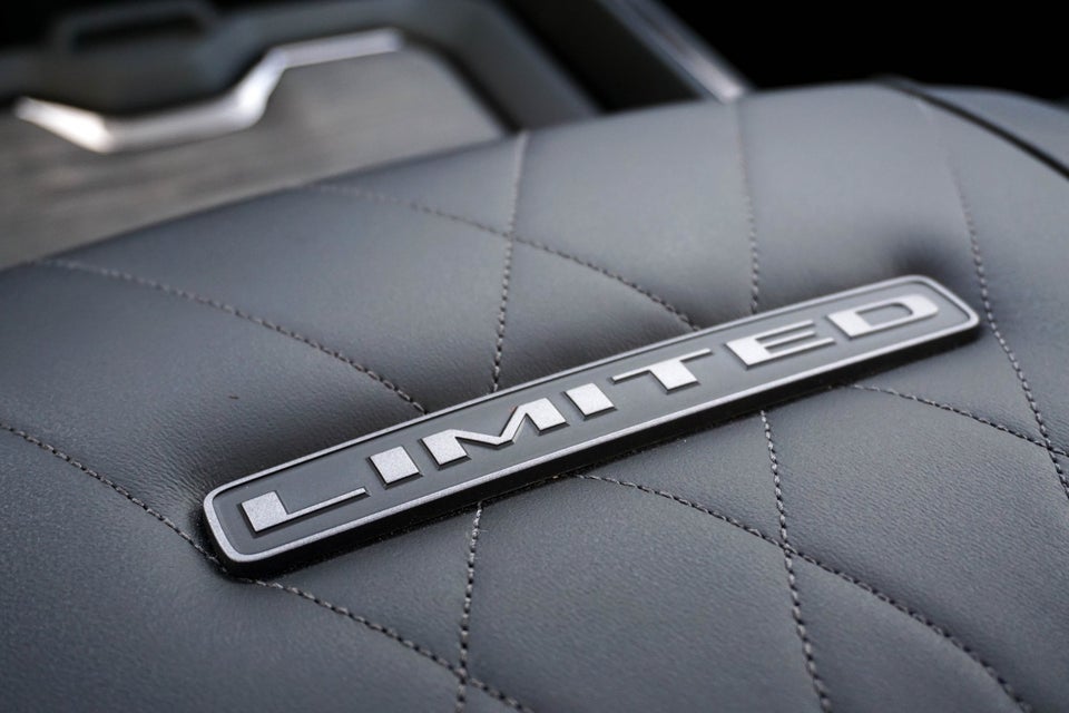 Dodge RAM 1500 3,0 Limited Night aut. 4d