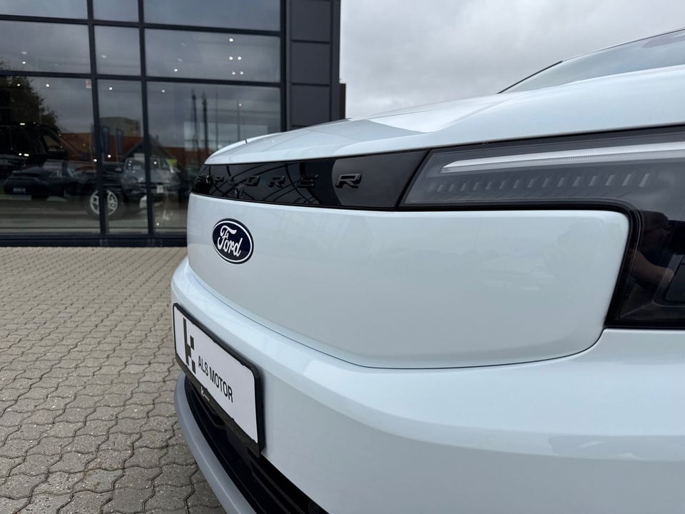 Ford Explorer 79 Premium Extended Range AWD 5d