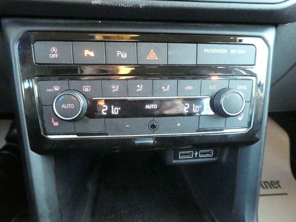 VW T-Cross 1,0 TSi 110 Life DSG 5d