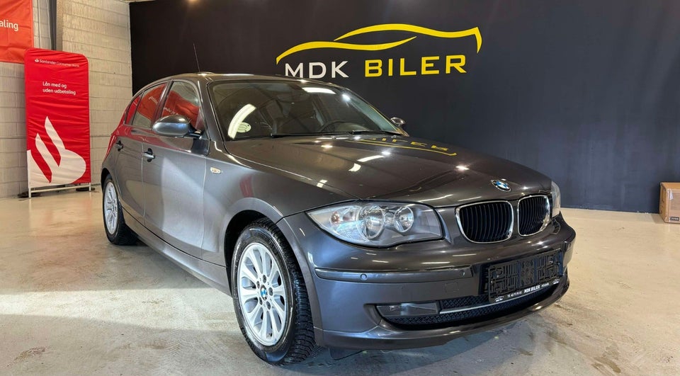 BMW 118i 2,0 Advantage aut. 5d