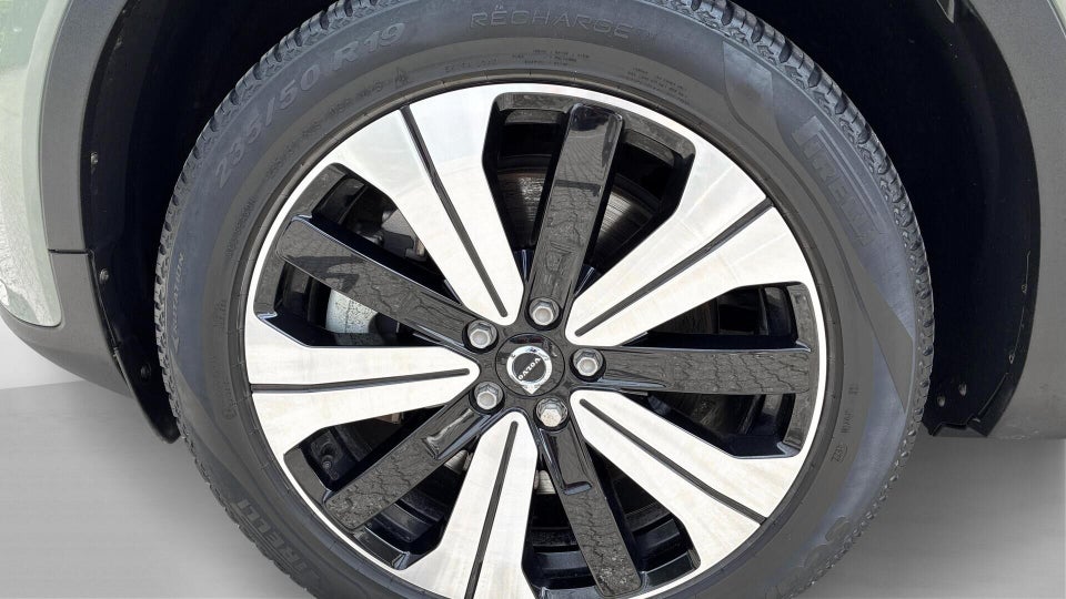 Volvo XC40 P6 ReCharge Plus 5d