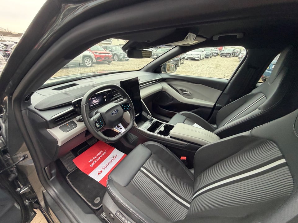 Ford Capri 77 Select Extended Range 5d