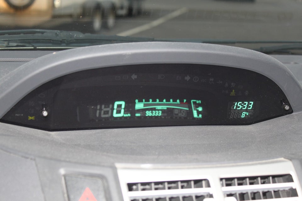 Toyota Yaris 1,3 Luna Sport 5d