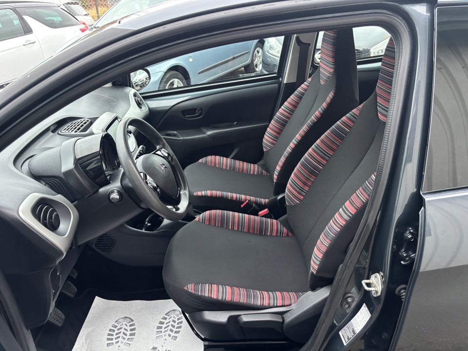 Citroën C1 1,2 PureTech Feel 5d