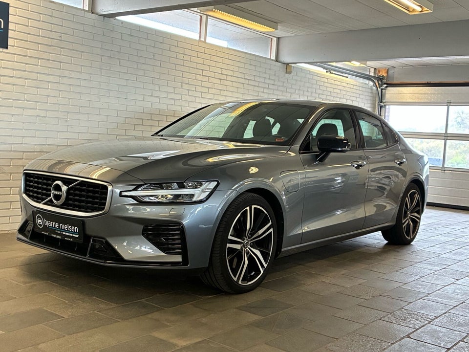 Volvo S60 2,0 T6 340 R-Design aut. AWD 4d