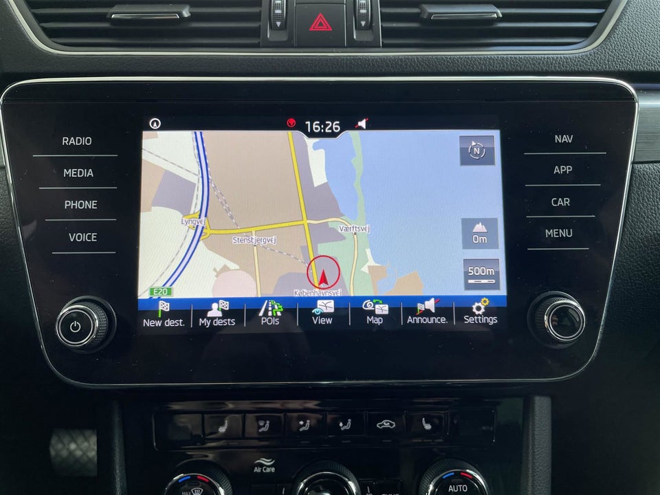 Skoda Superb 2,0 TDi 150 Style Combi DSG 5d