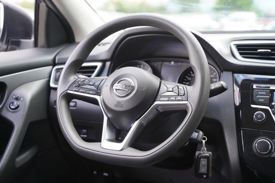 Nissan Qashqai 1,3 Dig-T 140 Visia 5d